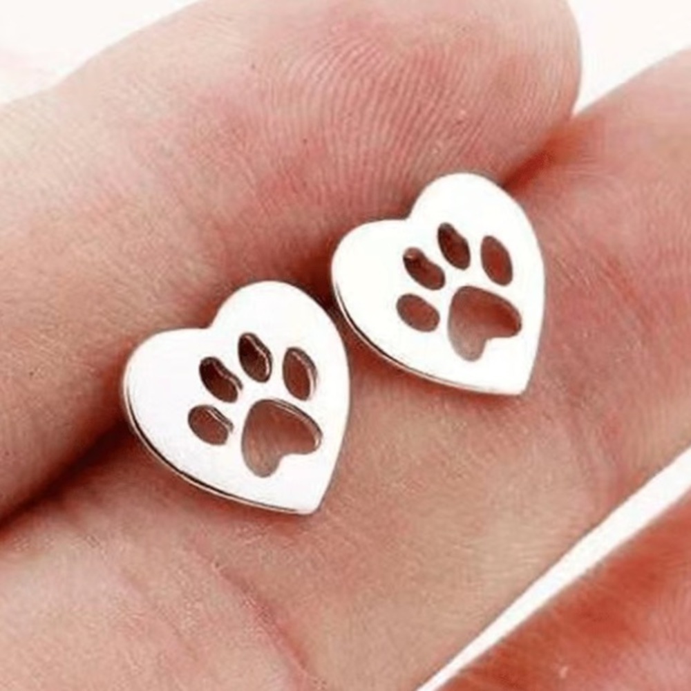 Heart Shape W/ Paw Cut Outs